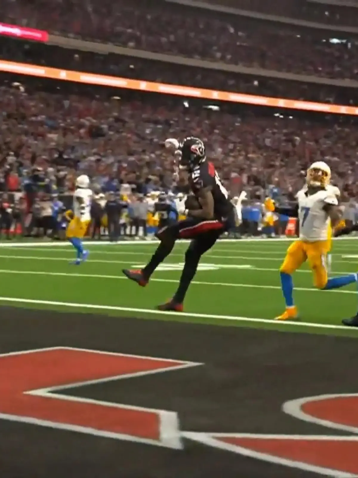 Bild zu: "Nico Collins mit achtem Touchdown seiner Saison"