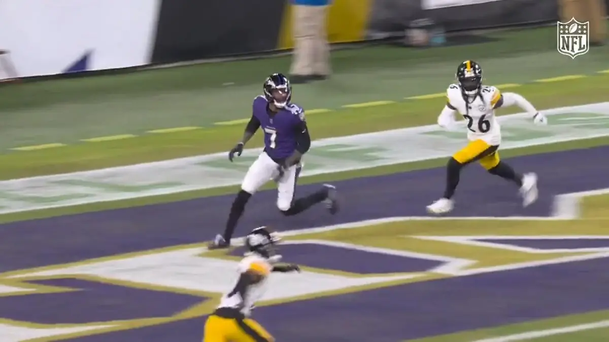 Ravens maschieren zum Touchdown "Die Ravens legen gut los"