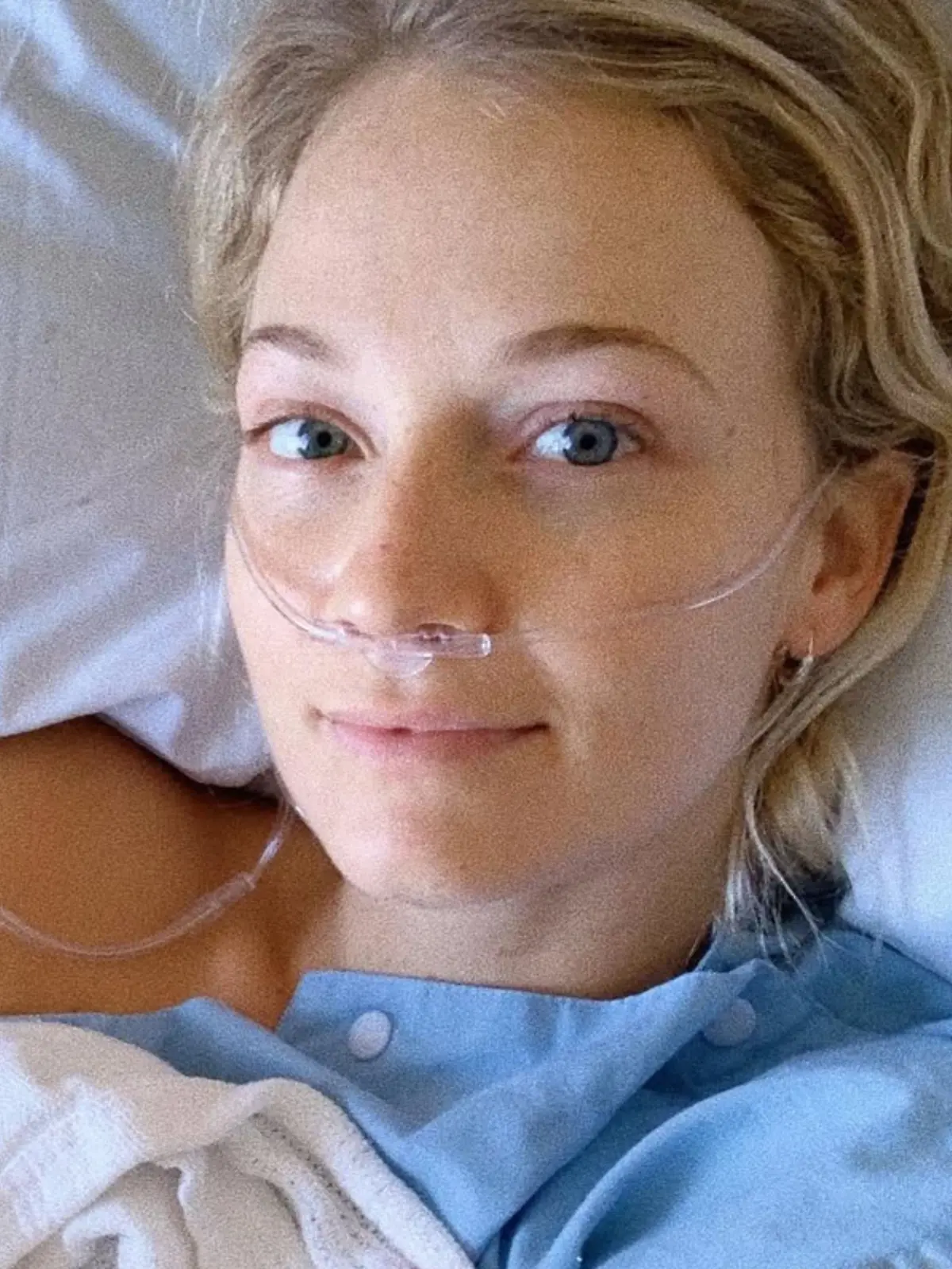 Weil ihr Fallschirm versagt, stürzt Emma Carey 2013, im Alter von 20 Jahren, im freien Fall auf den Boden zu. Was ihr währenddessen durch den Kopf geht.