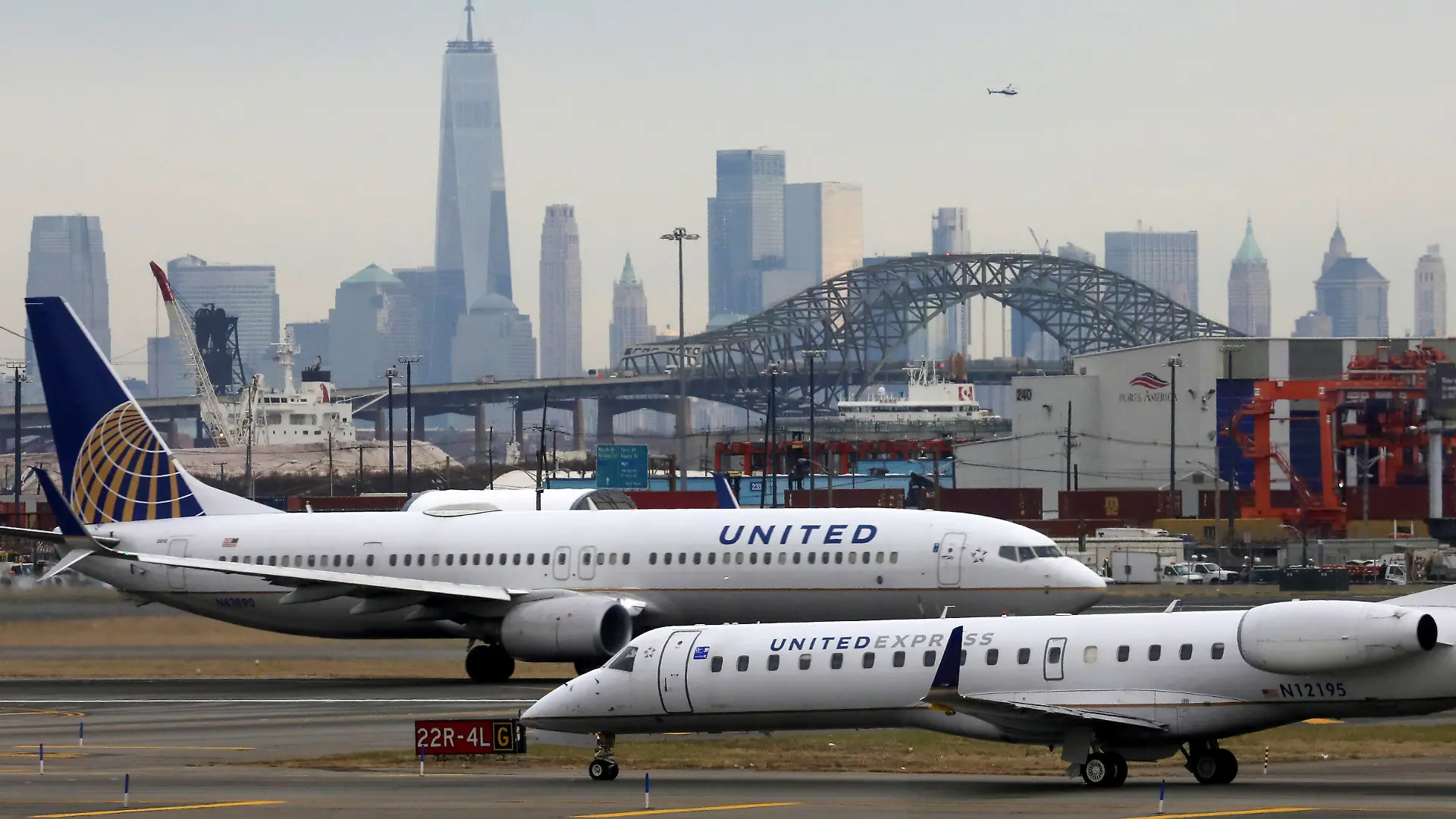 Ein wahrer Schock, den die Passagiere der United Airlines über den Wolken erleben mussten. (Symbolfoto)