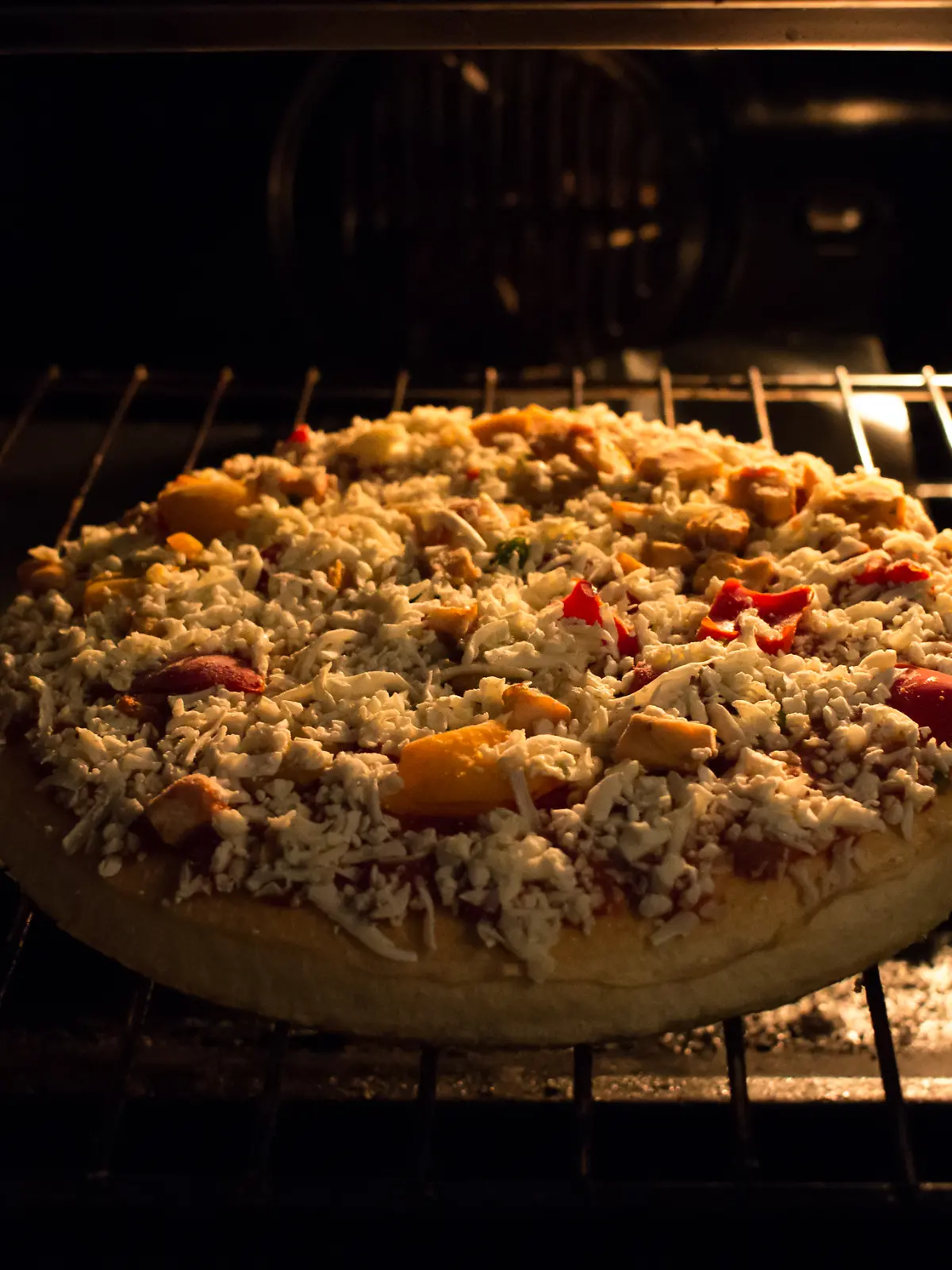 Bild zu: "Frau und Sohn mit Pizza vergiftet?"