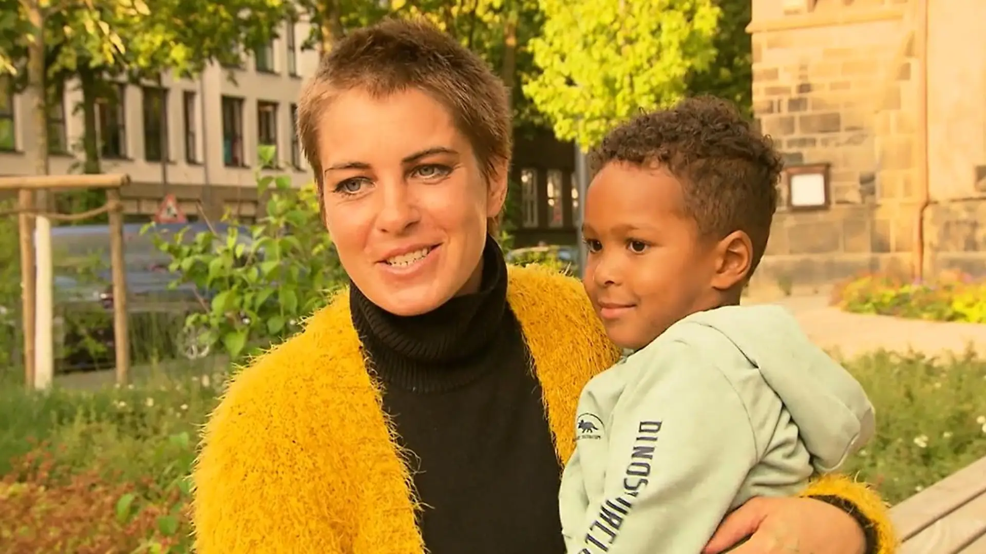 Jasmin Tawil und Sohn Ocean