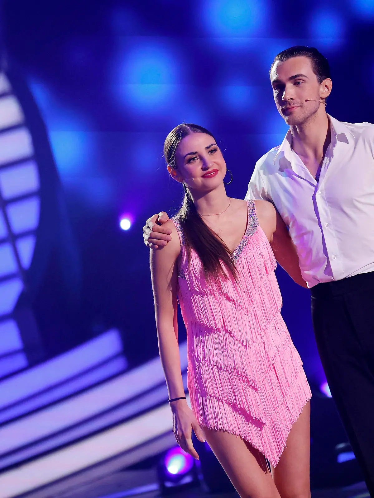 Tänzerin Ekaterina Leonova und Mentalist Timon Krause bei der 16. Staffel der RTL-Tanzshow Let s Dance im MMC Coloneum. Köln, 12.05.2023 NRW Deutschland *** Dancer Ekaterina Leonova and mentalist Timon Krause at the 16 season of RTL dance show Let s Dance at MMC Coloneum Cologne, 12 05 2023 NRW Germany Copyright: xChristophxHardtx