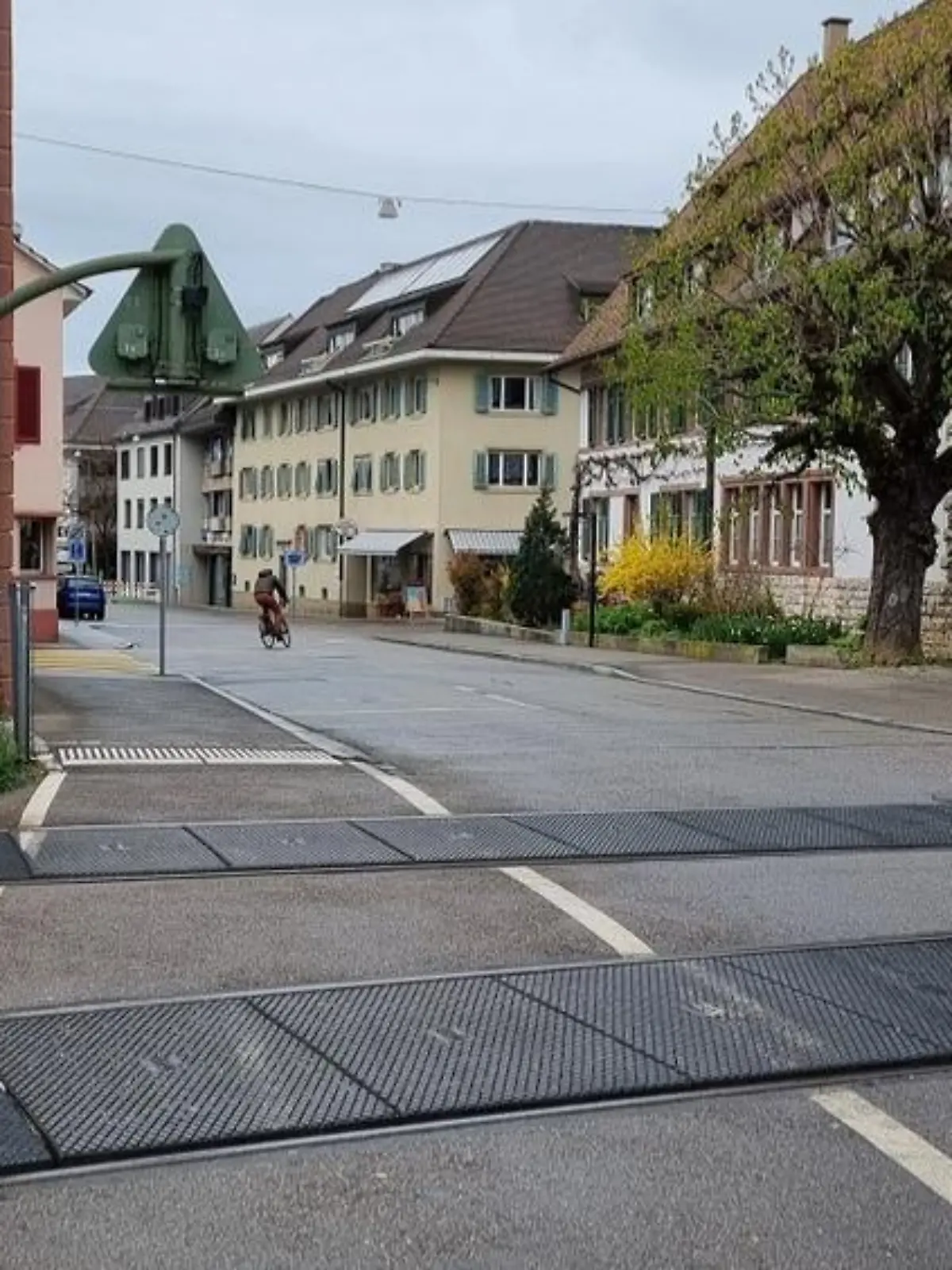 Schweiz: 79-Jährige kam nach Sturz nicht mehr allein hoch