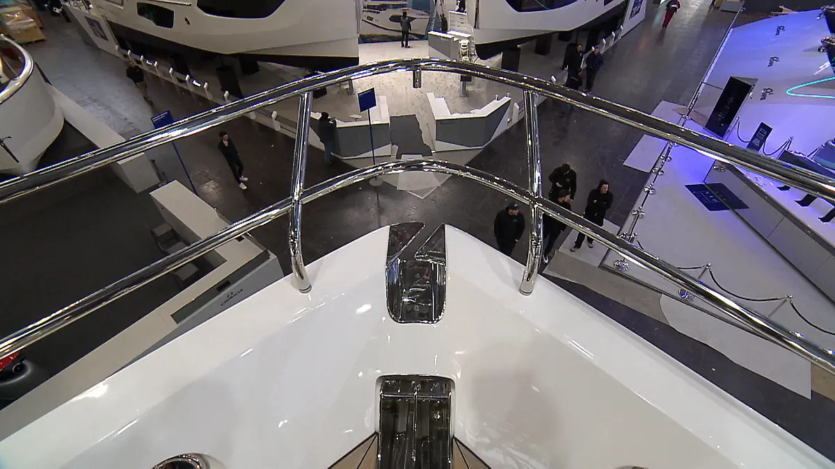 Highlights für Wassersport-Fans Fliegen übers Wasser