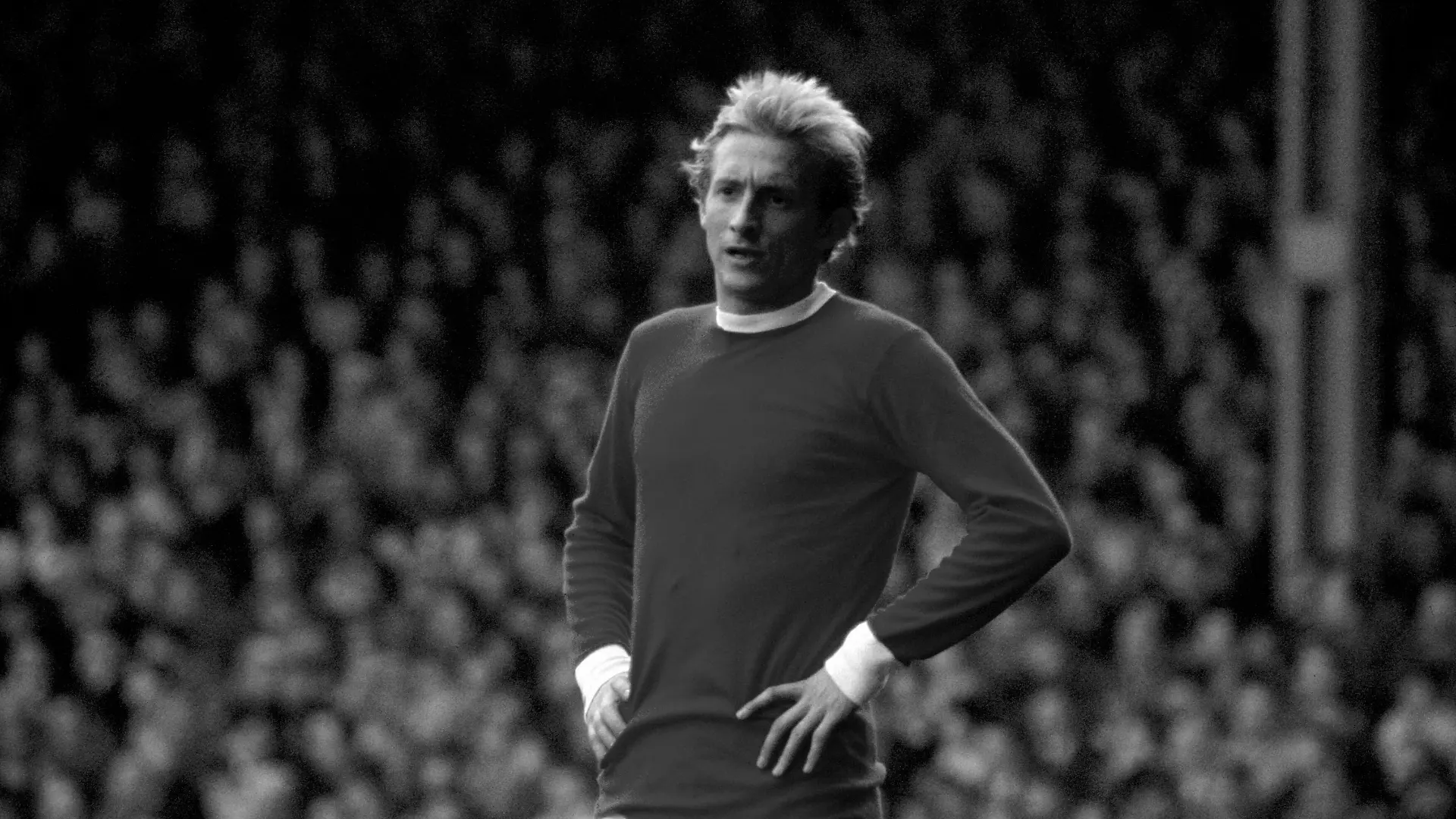 Denis Law ist im Alter von 84 Jahren gestorben. 