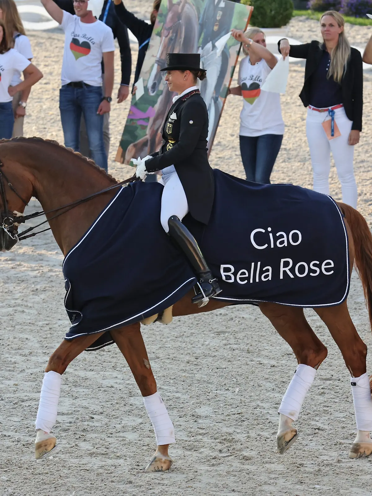 Isabell Werths Erfolgspferd Bella Rose bei ihrer Verabschiedung von der Profisport-Bühne.