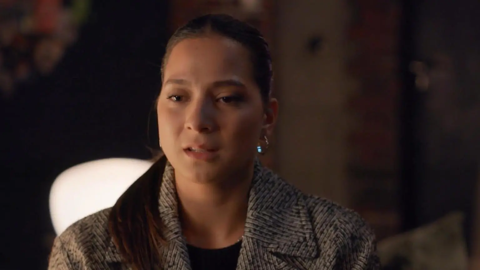 AWZ-Folge vom 23.01.25 auf RTL+: Charlie ist am Boden zerstört