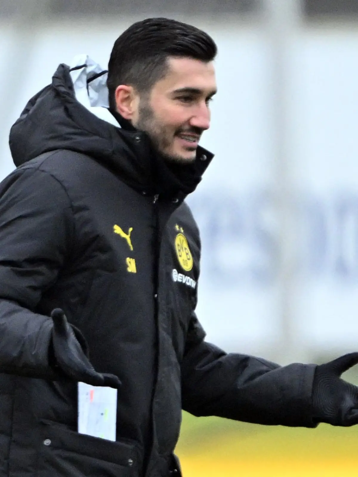 Bild zu: "BVB feuert Trainer Nuri Sahin!"