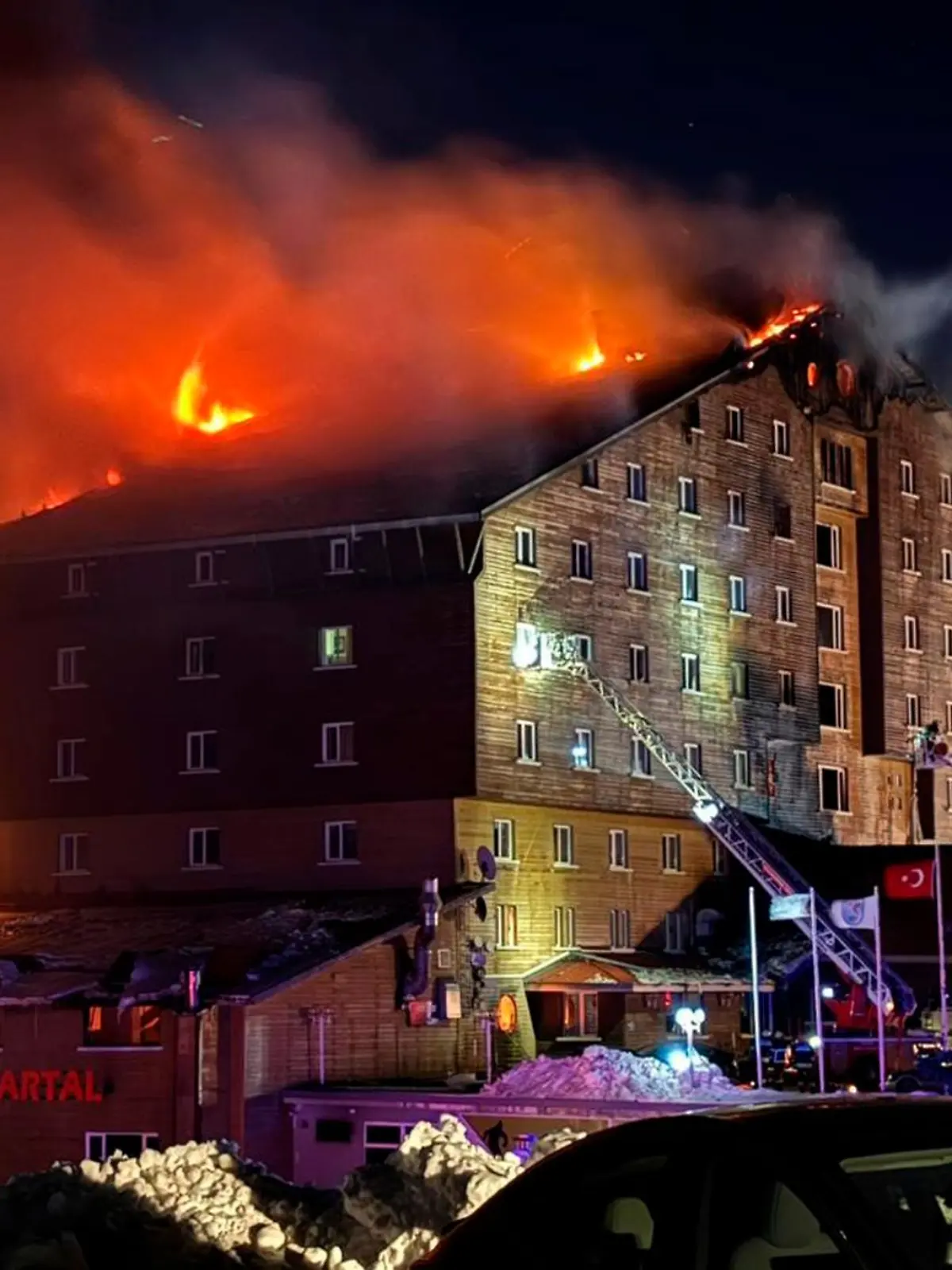 Bild zu: "Kritik an Brandschutz! Weder Feueralarm noch funktionierende Feuerlöscher im Hotel"