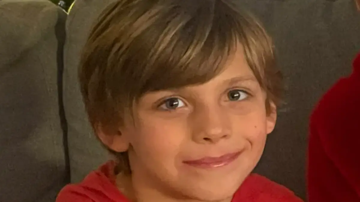 Ein kleiner Junge im Portrait.