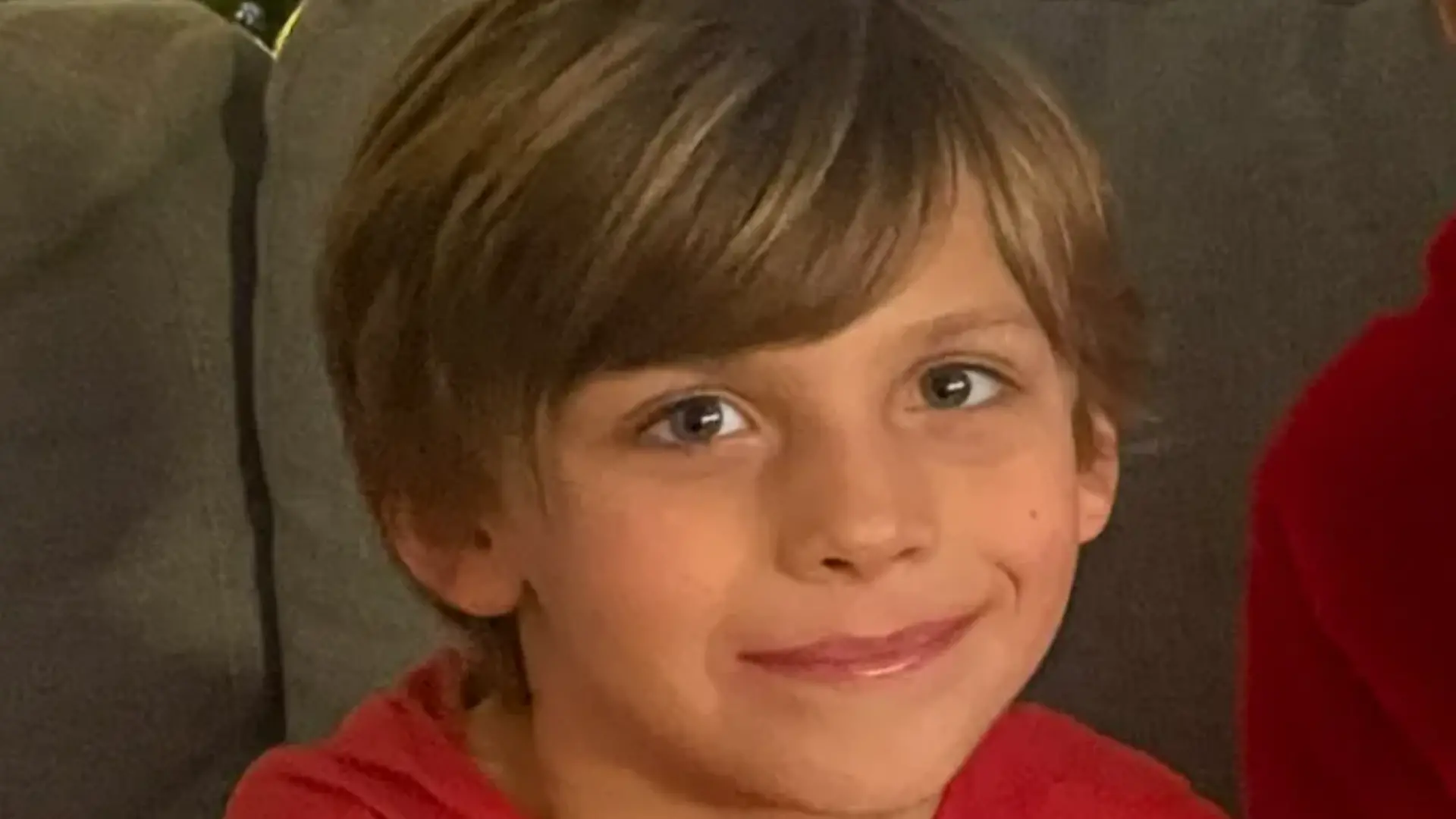 Ein kleiner Junge im Portrait.