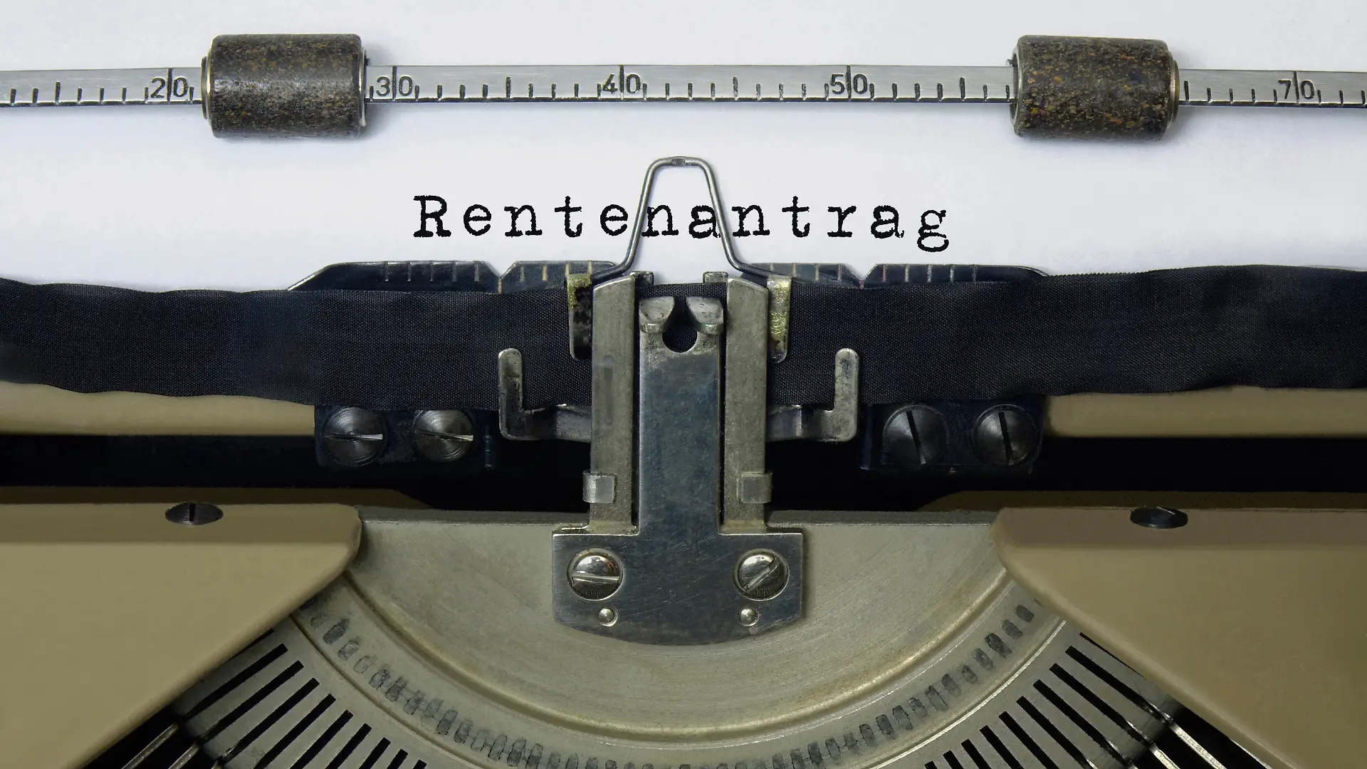 Österreich: Mann beantragt Geschlechtsänderung für eine frühere Rente.