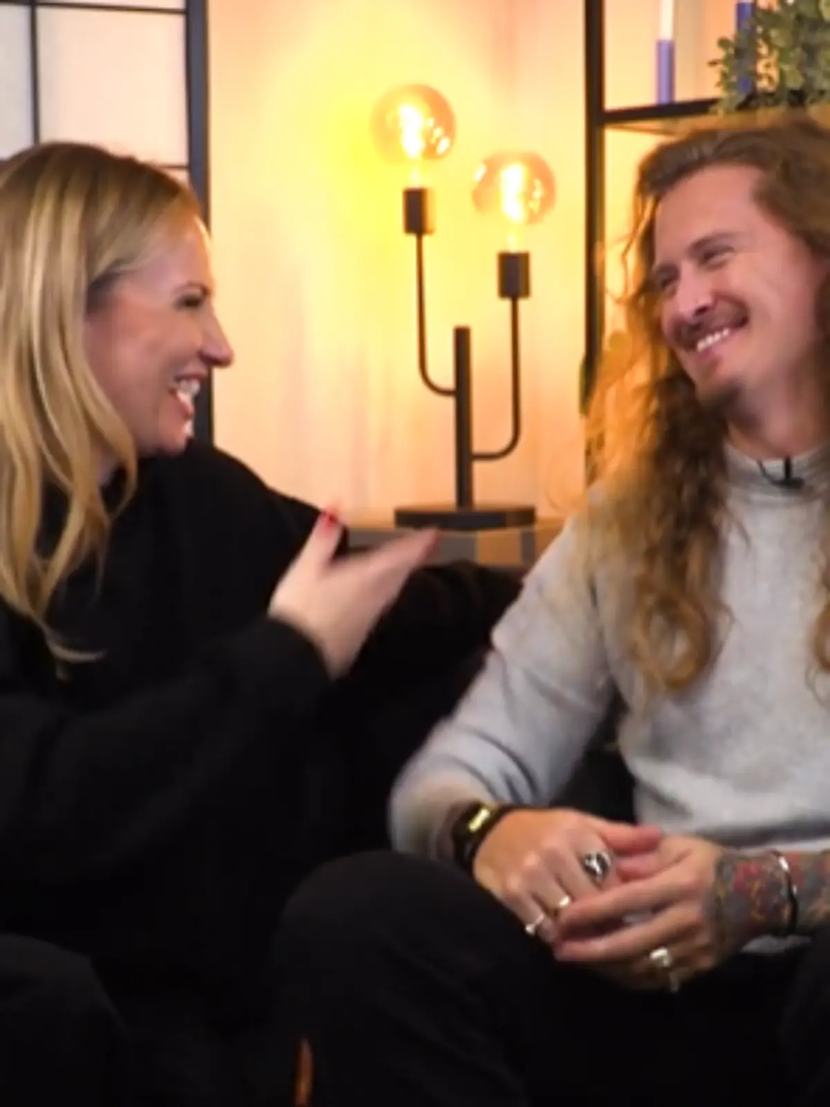 Ania Niedieck und Dominik Artefex bei AWZ