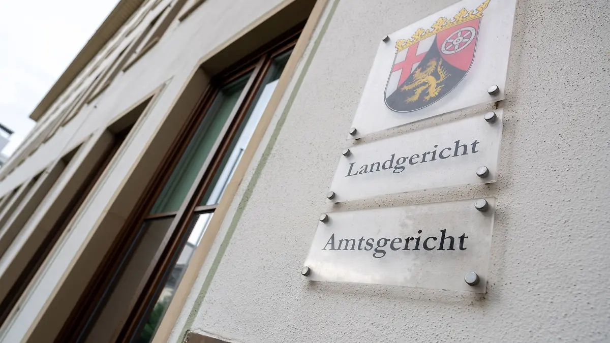 In einem Prozess vor dem Landgericht Trier geht es um den Tod eines zweijährigen Jungen. (Archivbild)