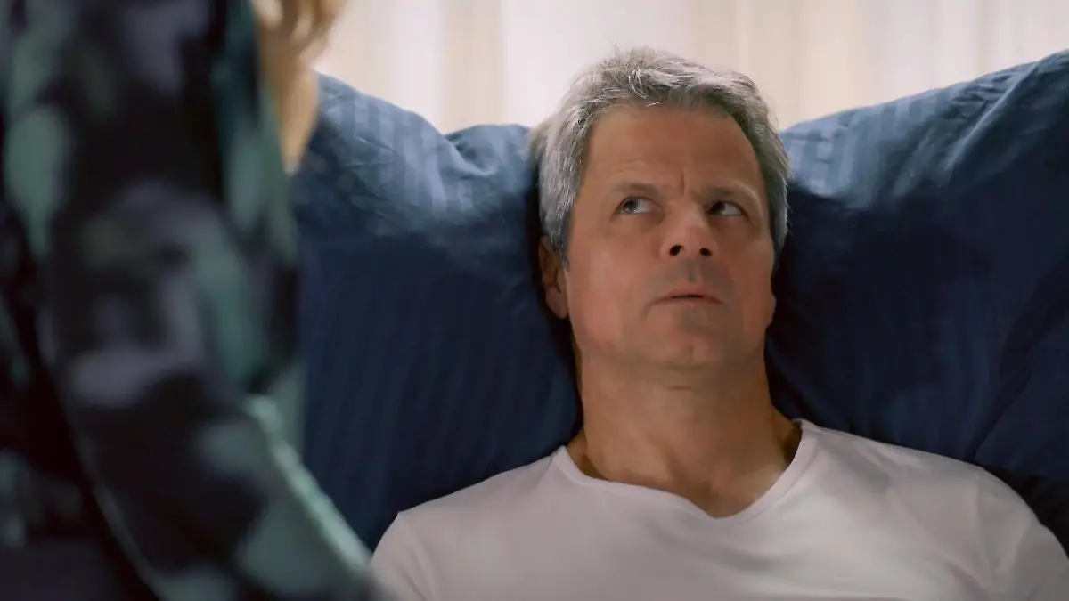 Benedikt ist Patrizia hilflos ausgeliefert „Unter uns“-Folge vom 28.01.25 auf RTL+