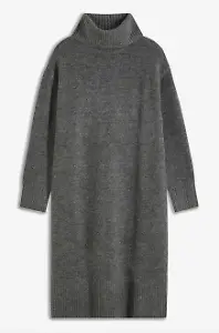 Strickkleid mit Schlitz