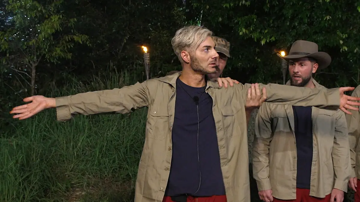 Sam Dylan (l.), Ranger, Maurice Dziwak
+++ Die Verwendung des sendungsbezogenen Materials ist nur mit dem Hinweis und Verlinkung auf RTL+ gestattet. +++