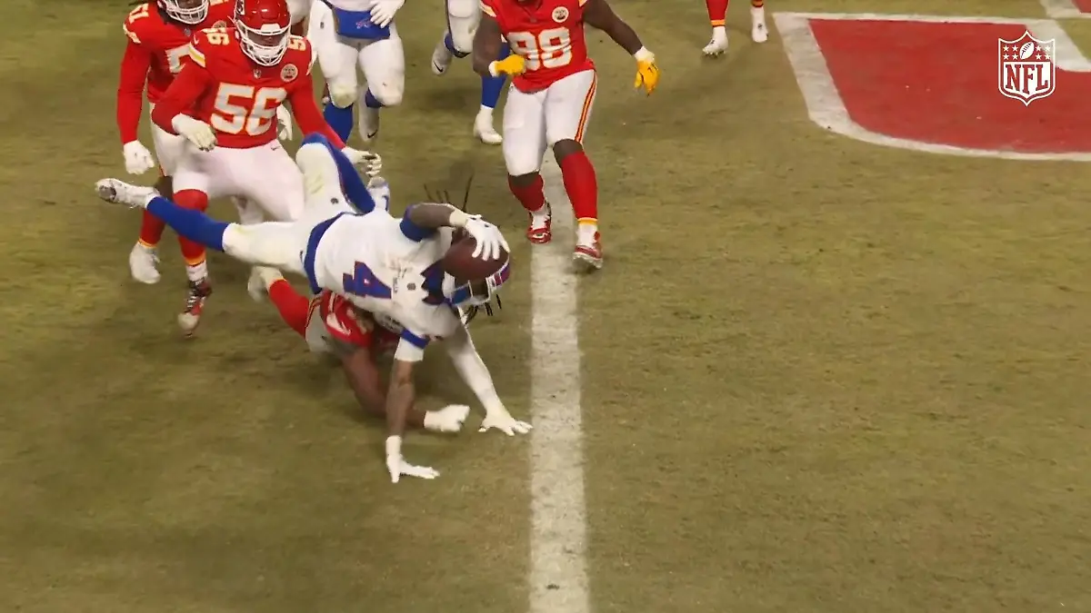 Spektakulär! Cook streckt Hand im Fallen über Goal-Line Kampf um Super-Bowl-Ticket