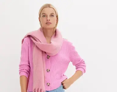 Gerippte Strickjacke