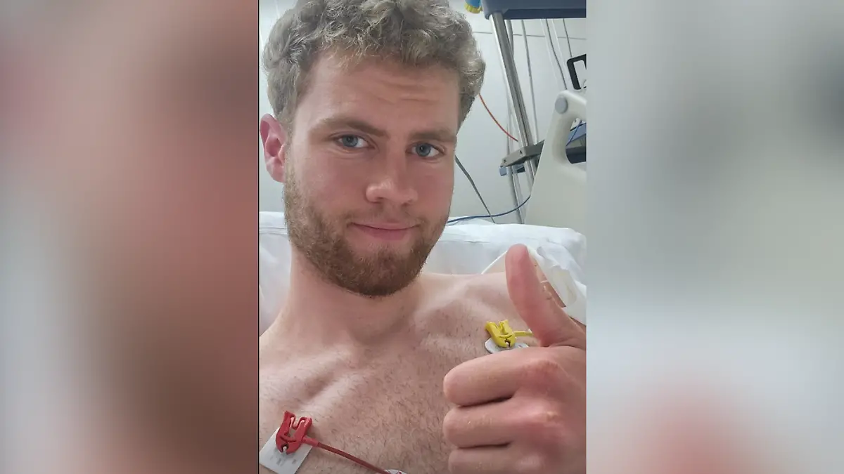 Daumen hoch! Der Radprofil meldet sich nach dem schweren Unfall auf Instagram.