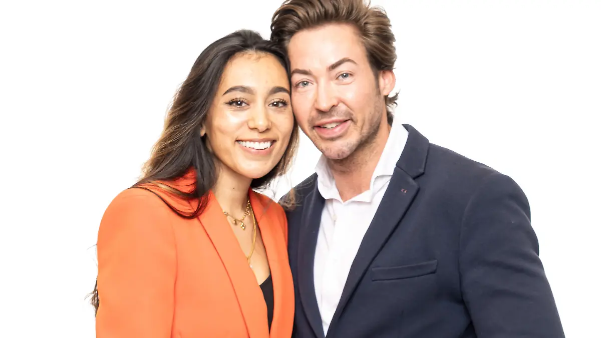 Marc (36) und Lucia (27) arbeiten gemeinsam und leiten eine Community-Plattform in Dubai
