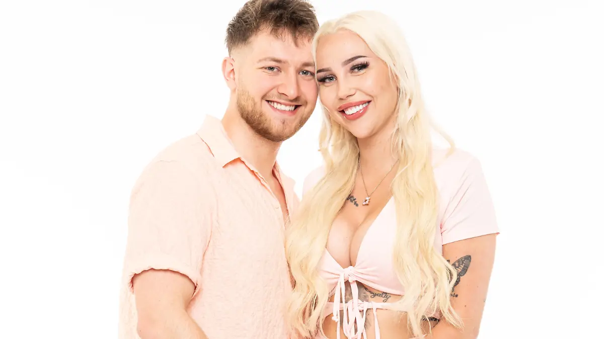 Luftsicherheitsassistent Marcel (24) und Zugbegleiterin Lisa (23).