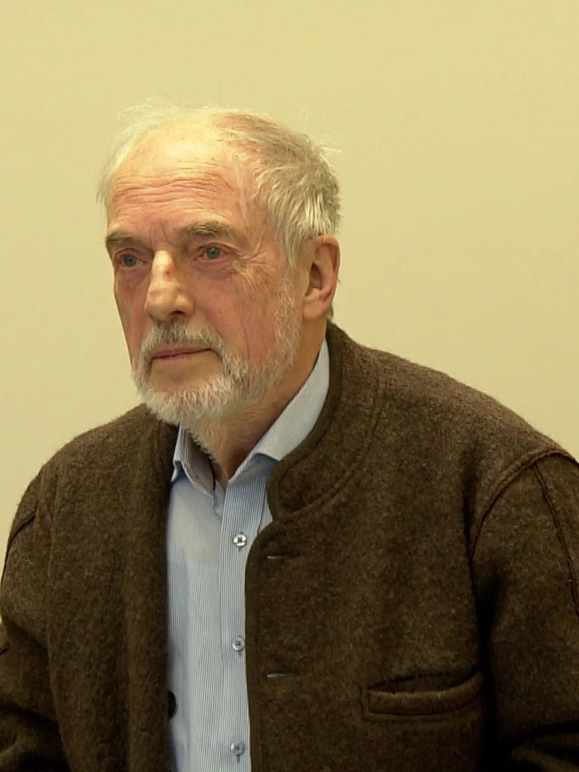 In Essen steht der bundesweit als „Sterbearzt“ bekannte Johann Spittler (82) vor Gericht. 
