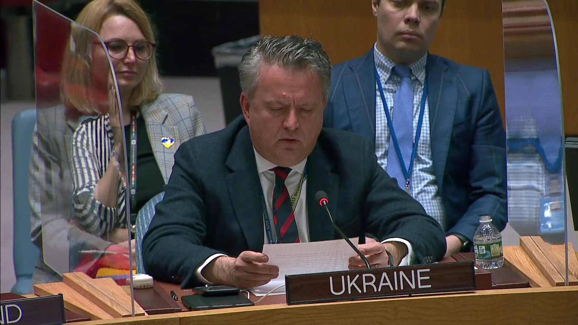 Sergiy Kyslytsya, UN-Botschafter, liest Brief eines ukrainischen Kindes vor