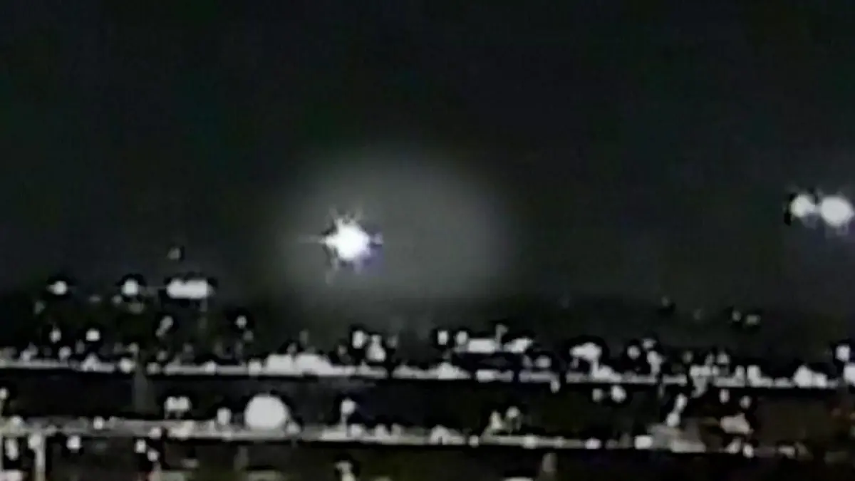 Funksprüche on tape! Fluglotsen sehen Kollision am Himmel Dramatische Minuten im Tower!