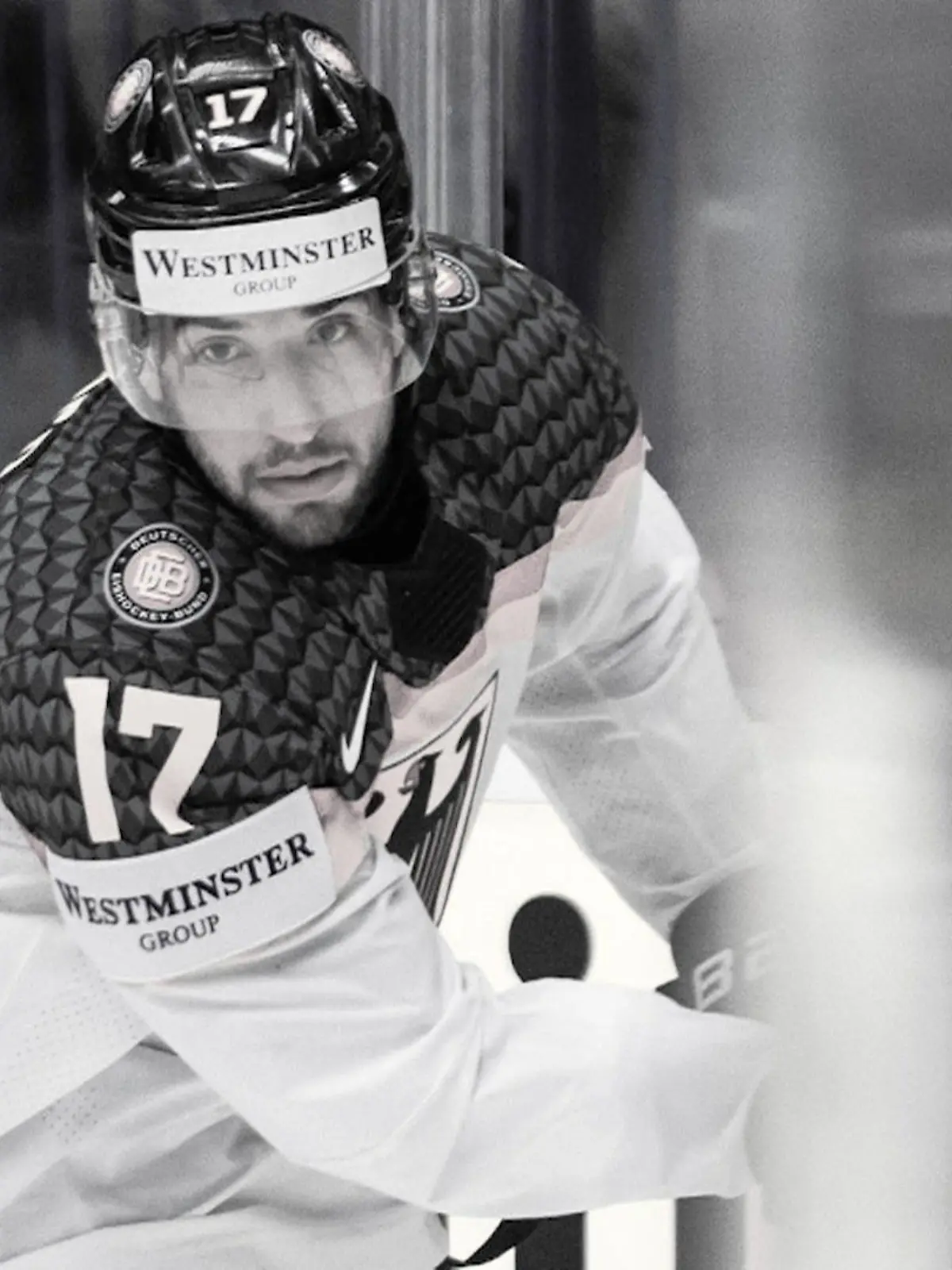 Bild zu: "Eishockey-Profi Tobias Eder stirbt mit 26 Jahren"