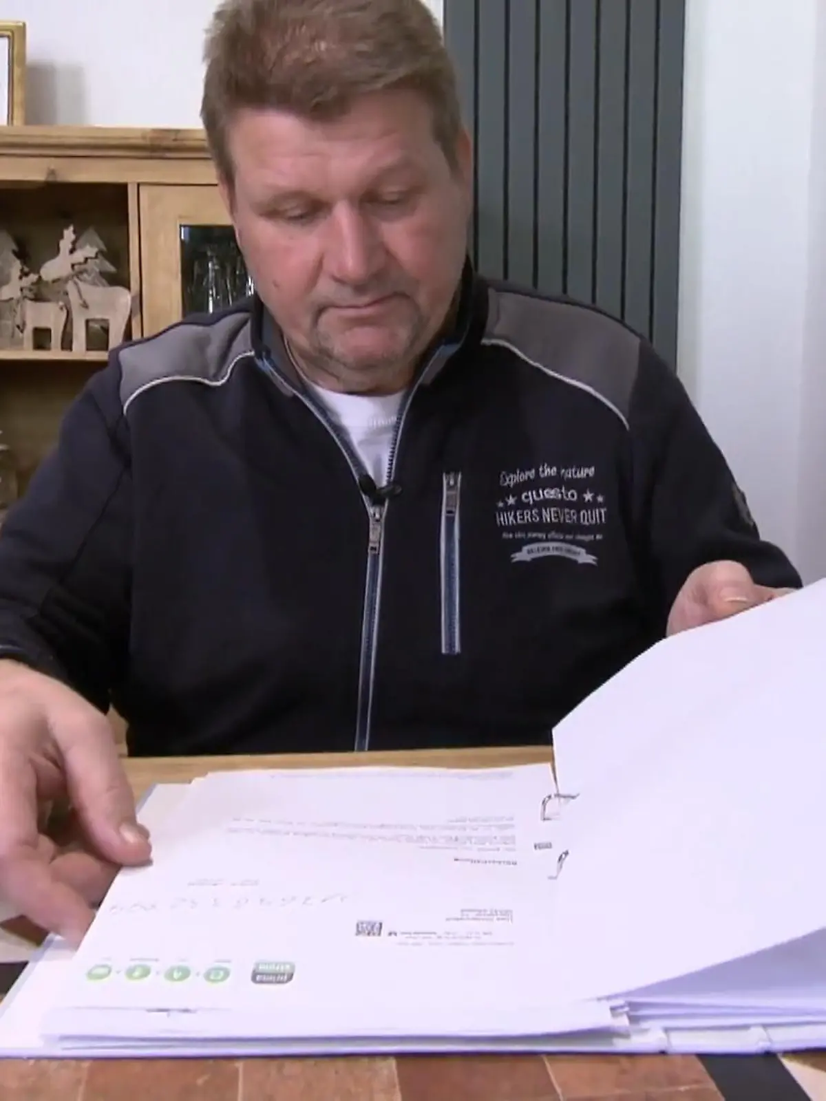 Uwe Schlennstedt fällt fast vom Glauben ab als er seine Gas-Rechnung sieht. Er soll das vierfache seines sonstigen Preises bezahlen. Aber nicht etwa, weil Gas teurer wird, sondern weil sich der Anbieter eine perfide Masche ausgedacht hat.