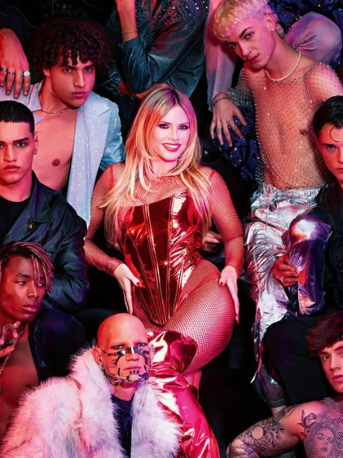 „Germany’s next Topmodel”: Heidi Klum mit männlichen Models der Jubiläumsstaffel