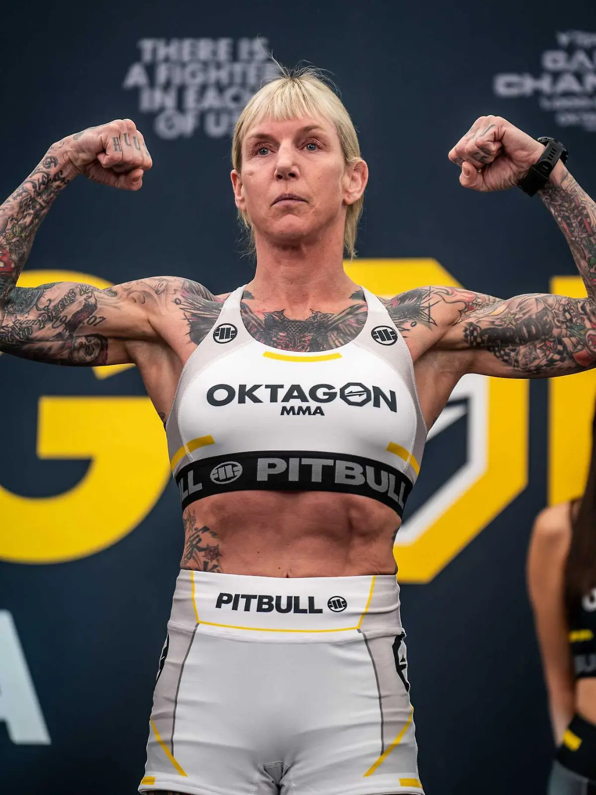 Bild zu: "Danielle will als „geborene” Hausfrau im MMA-Käfig für Ordnung sorgen!"