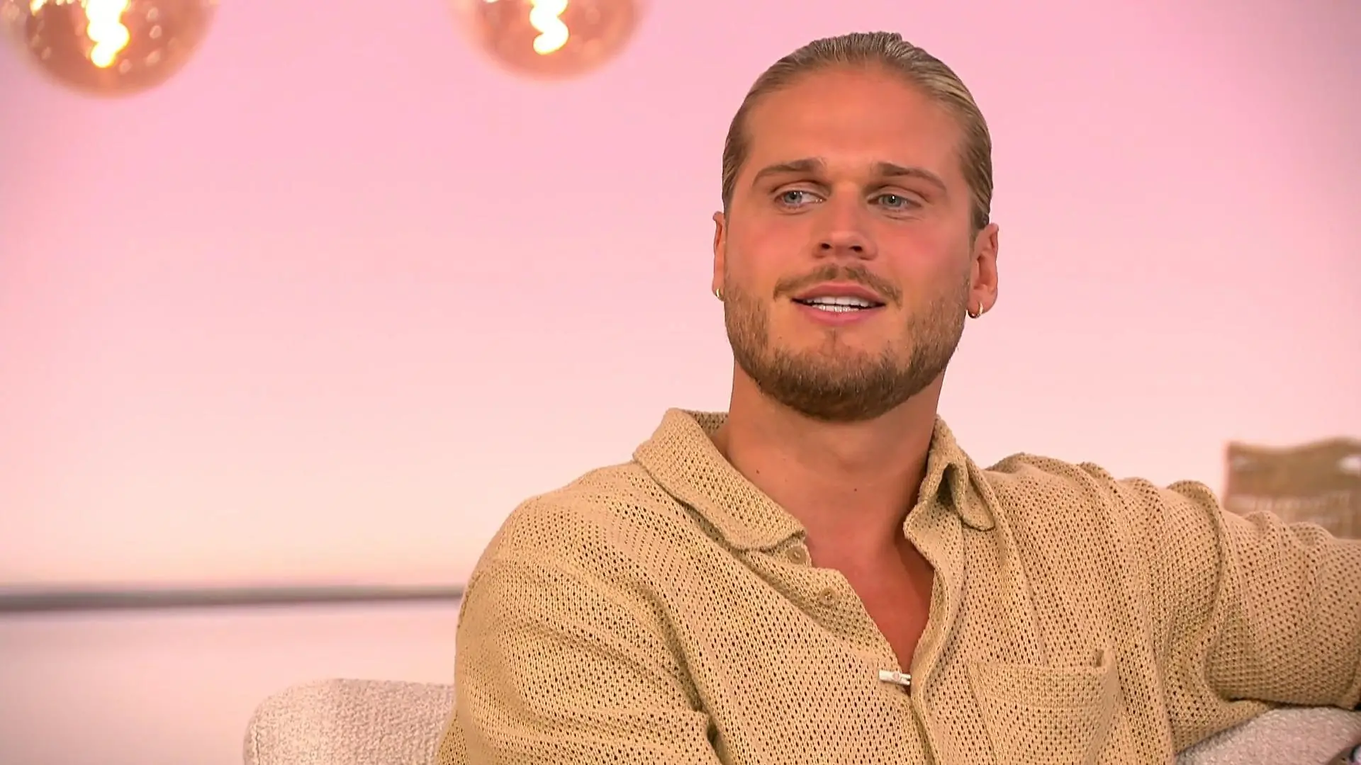 Rúrik Gíslason singt jetzt in einer Boyband Was kann der Mann denn nicht?