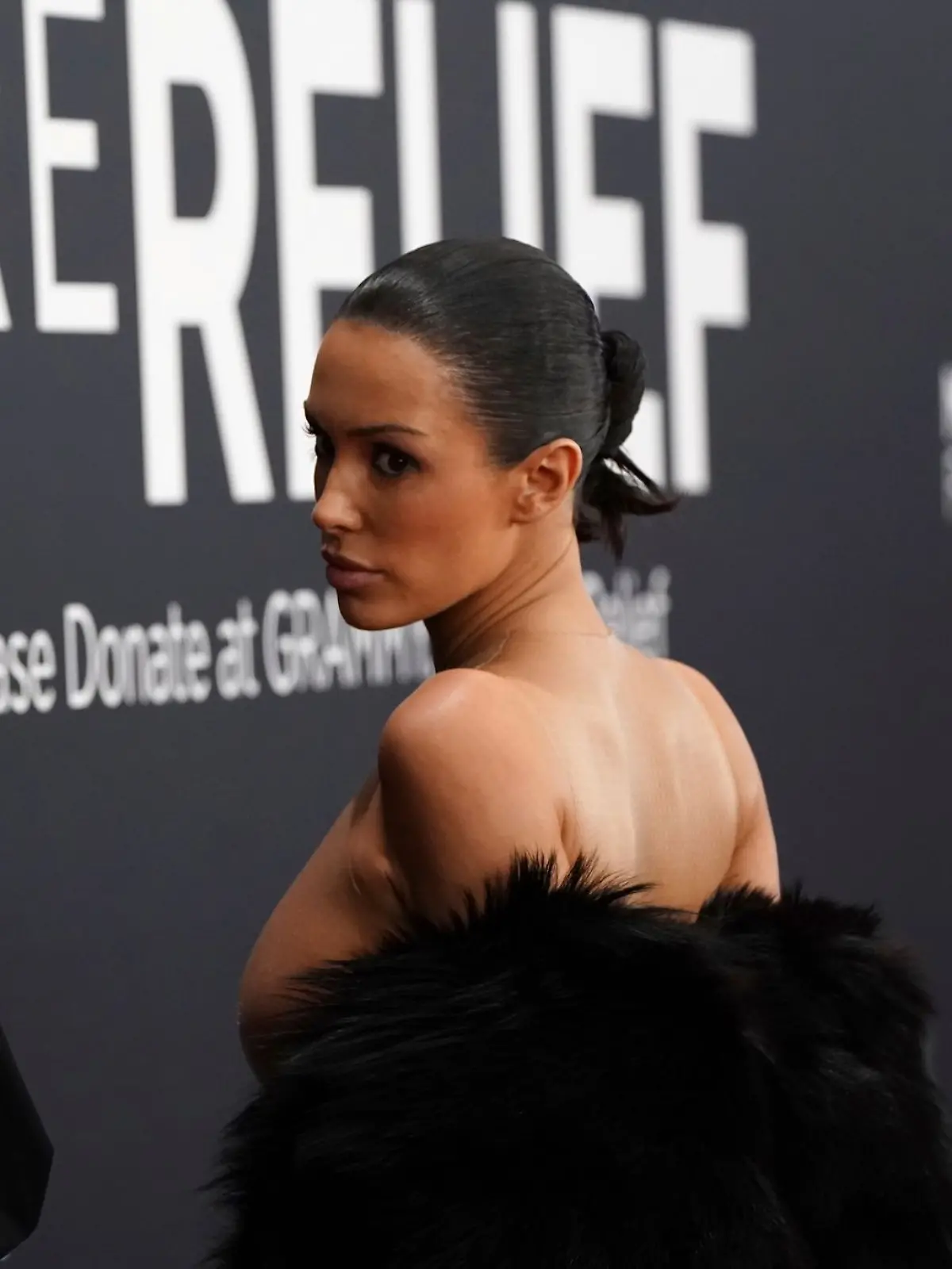 Bild zu: "Auch auf der Aftershowparty war Bianca Censori DER Hingucker"