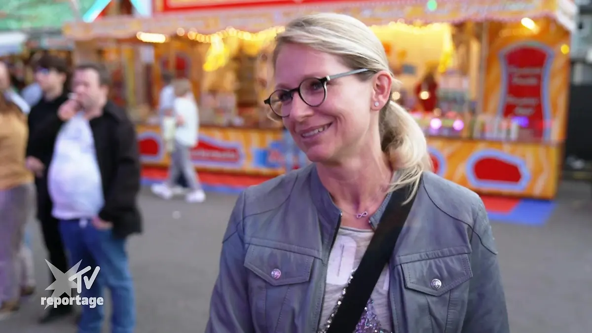 Milena und Stefan fanden sich auf der Cranger Kirmes Kirmes-Liebe