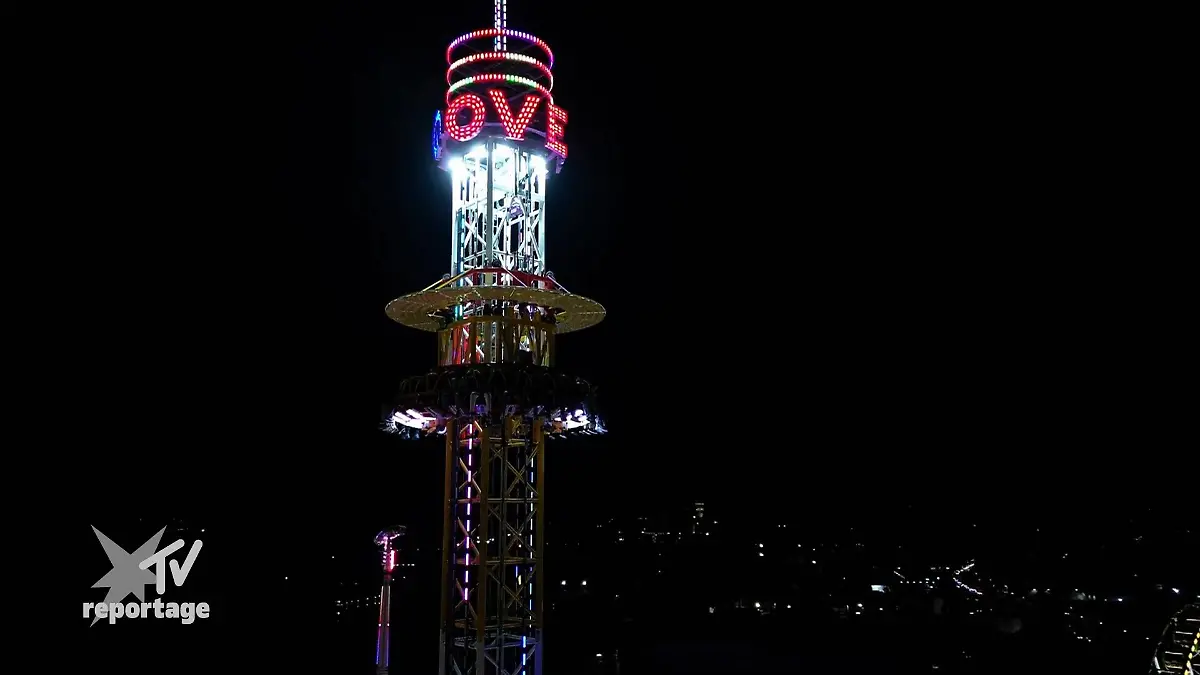 Ewald Schneider sorgt für die ultimative Kirmes-Stimmung Bei Nacht