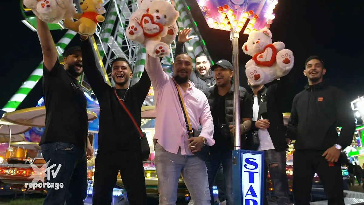 Cranger Kirmes startet mit riesigem Andrang 400.000 Besucher am Eröffnungstag