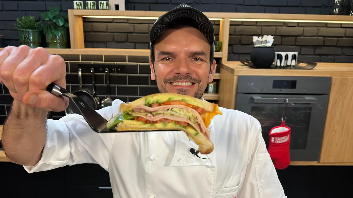 Hensslers ultimatives Frühstückssandwich Schnell, lecker, alles drauf
