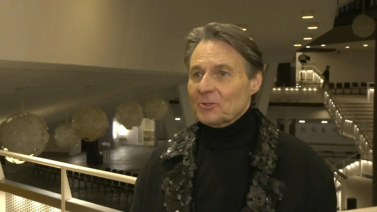 Wolfgang Bahro auf der Fashion Week GZSZ-Schauspieler wird zum Model