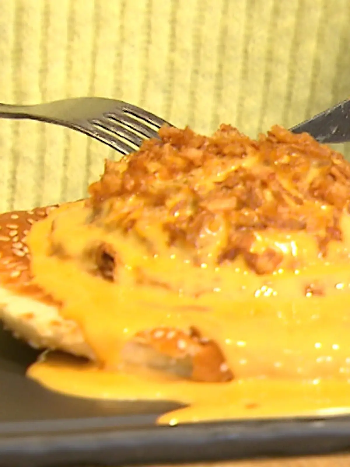 Bild zu: "Nicht von dieser Welt! Das zeichnet den Ufo-Burger aus"