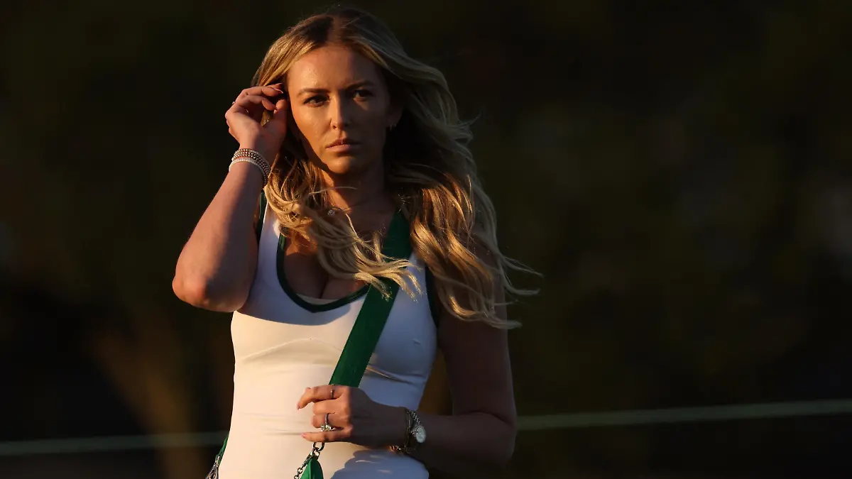 Golf - The Masters - Augusta National Golf Club - Augusta, Georgia, U.S. - April 7, 2022 Dustin Johnson of the U.S. partner Paulina Gretzky is seen during the first round REUTERS/Mike Blake