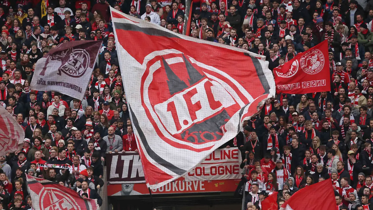 Die Fans des 1. FC Köln haben sich vor dem Pokal-Viertelfinale eine besondere Motivationshilfe für das Team ausgedacht.