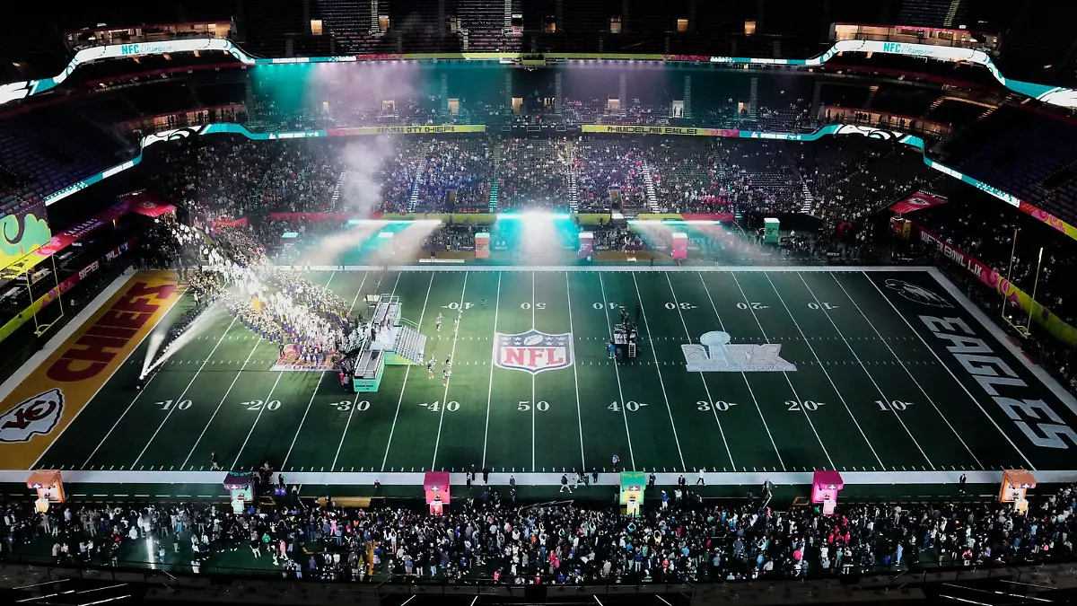 Mega Event in Party-Stadt: Die Arena in New Orleans fasst über 80.000 Menschen.