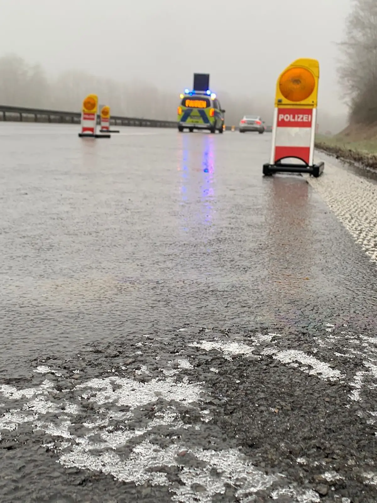Die A4 ist aktuell zwischen Engelskirchen und Overath ist aktuell gesperrt.
