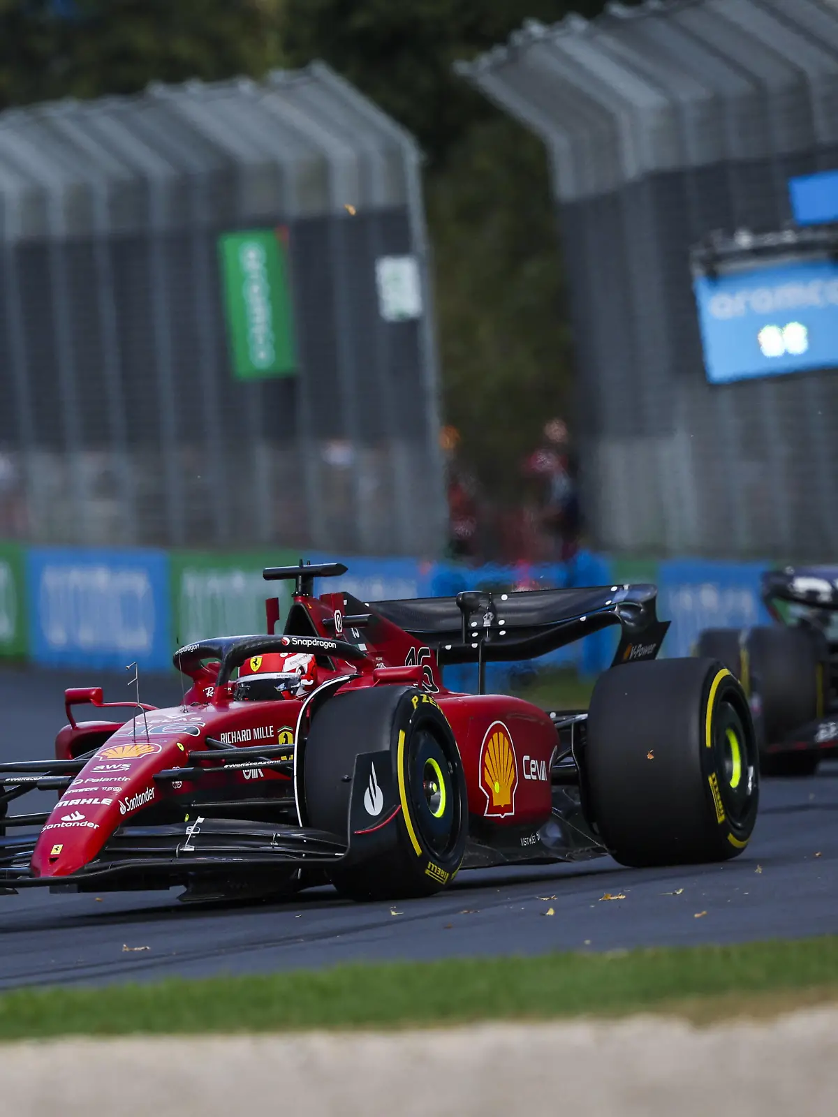 16 LECLERC Charles mco, Scuderia Ferrari F1-75, action during the Formula 1 Heineken Australian Grand Prix 2022, 3rd round of the 2022 FIA Formula One World Championship, WM, Weltmeisterschaft on the Albert Park Circuit, from April 8 to 10, 2022 in Melbourne, Australia - F1 - AUSTRALIAN GRAND PRIX 2022 - RACE DPPI/Panoramic PUBLICATIONxNOTxINxFRAxITAxBEL 00122009_G00D8305.JPG_