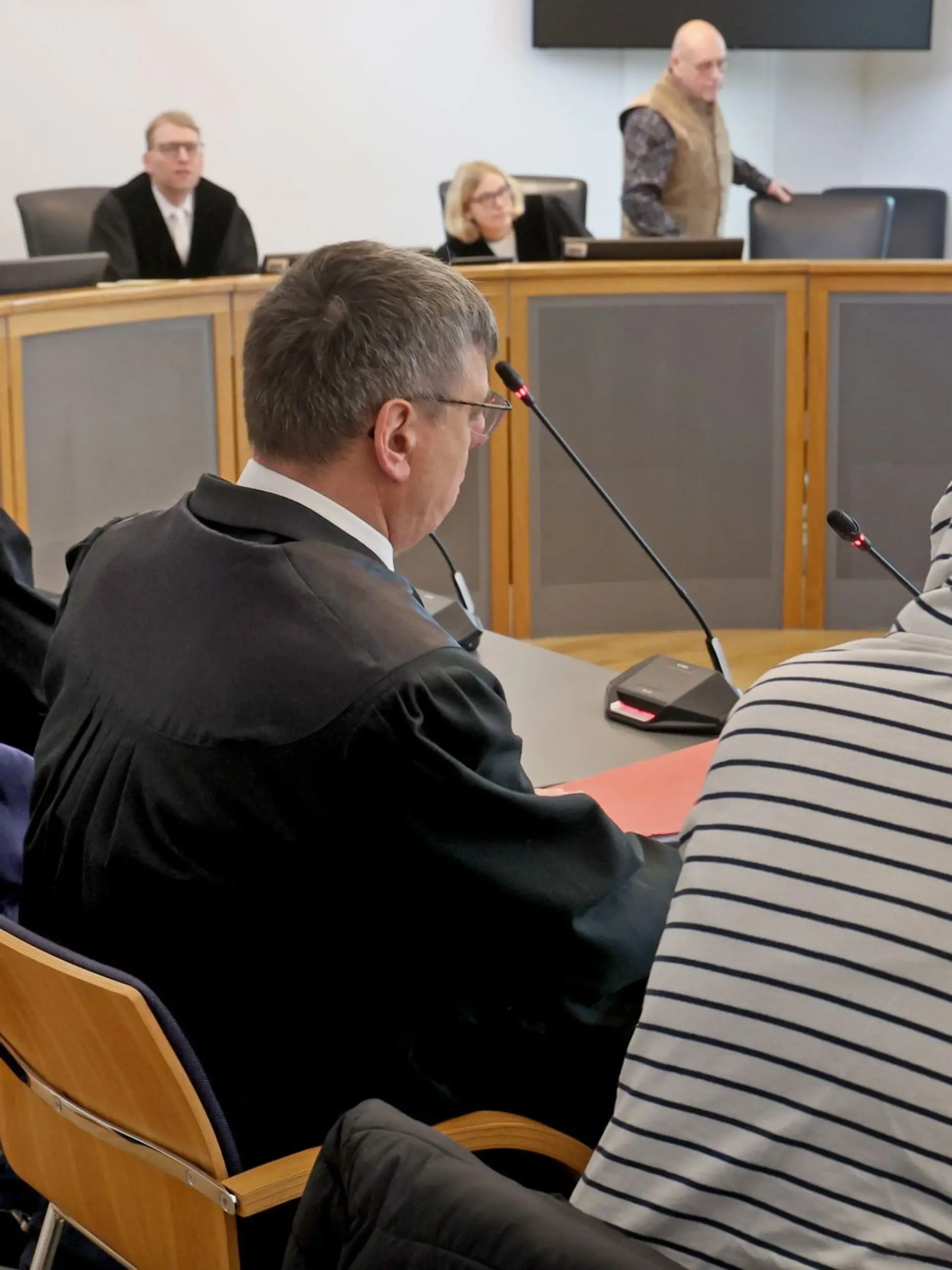 Bild zu: "Tochter (zwei Monate) sexuell missbraucht? "
