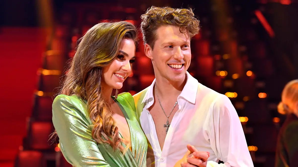 Renata Lusin und Valentin Lusin in der siebten Live-Show der 16. Staffel der RTL-Tanzshow Let s Dance im MMC Coloneum. Köln, 14.04.2023 *** Renata Lusin and Valentin Lusin in the seventh live show of the 16 season of RTL dance show Let s Dance at MMC Coloneum Cologne, 14 04 2023 Foto:xD.xAnoraganingrumx/xFuturexImage