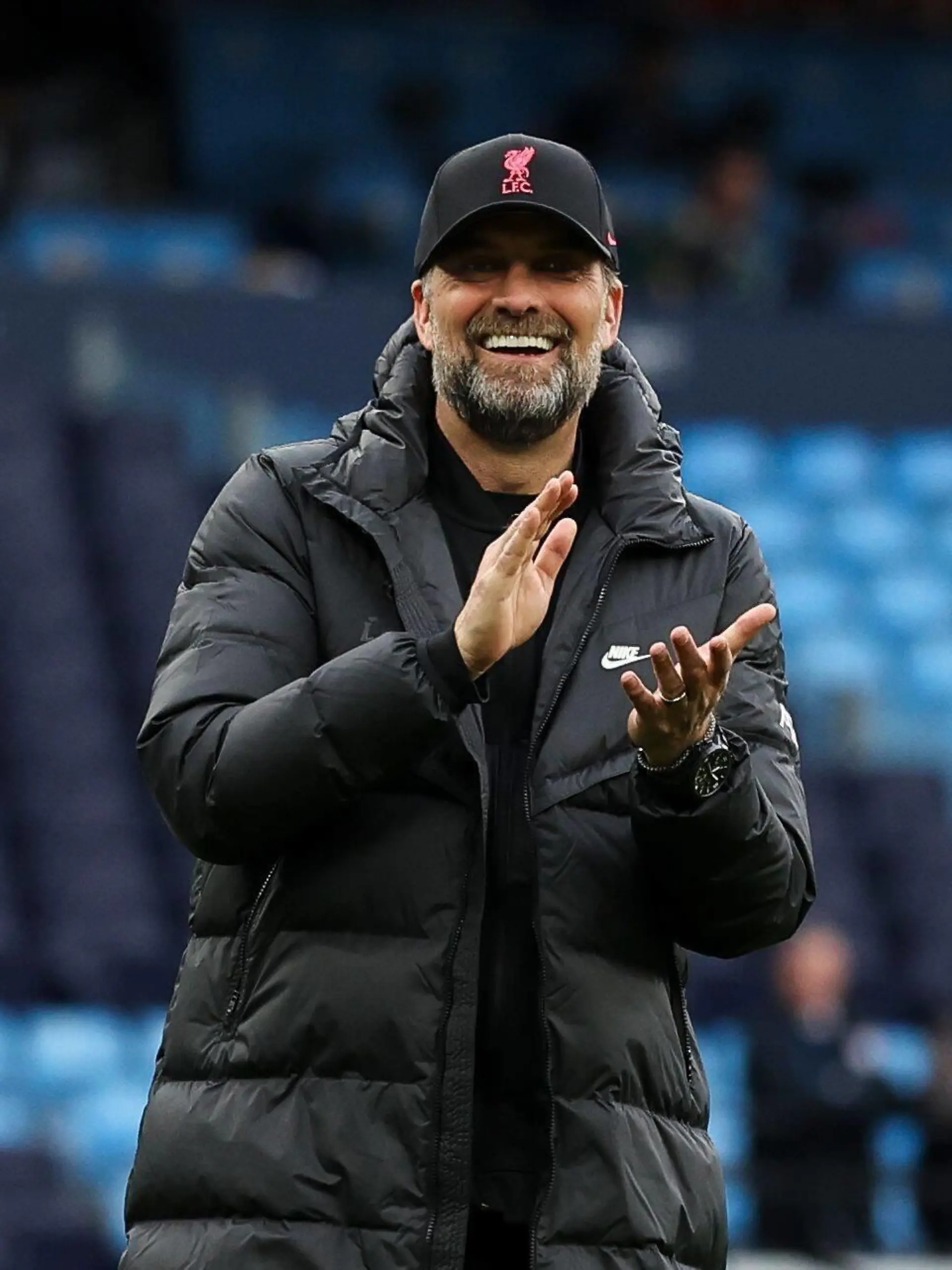 Mandatory Credit: Photo by Paul Currie/Shutterstock 12887049fn Jürgen Klopp manager of Liverpool reappears on the pitch as the Liverpool fans have been kept inside the stadium Manchester City v Liverpool, Premier League, Football, Etihad Stadium, Manchester, UK - 10 Apr 2022 EDITORIAL USE ONLY No use with unauthorised audio, video, data, fixture lists, club/league logos or live services. Online in-match use limited to 120 images, no video emulation. No use in betting, games or single club/league/player publications. Manchester City v Liverpool, Premier League, Football, Etihad Stadium, Manchester, UK - 10 Apr 2022 EDITORIAL USE ONLY No use with unauthorised audio, video, data, fixture lists, club/league logos or live services. Online in-match use limited to 120 images, no video emulation. No use in betting, games or single club/league/player publications. PUBLICATIONxINxGERxSUIxAUTXHUNxGRExMLTxCYPxROMxBULxUAExKSAxONLY Copyright: xPaulxCurrie/Shutterstockx 12887049fn 